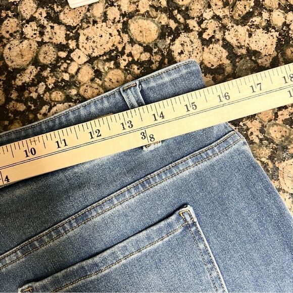 Soft Surroundings The Ultimate Denim Relaxed Straight Blue Jeans Size M - Picture 3 of 6